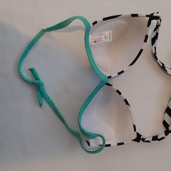 Hula Honey Chervon bikni top size L - Picture 3 of 4